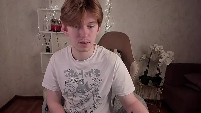 Snapshot of Vincent_Pots chatting on 09/28/25, 05:35 Vincent Pots online show from 09/28/25, 05:35