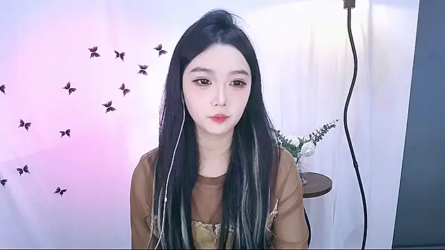 Snapshot of Miao-Maimiao chatting on 11/25/25, 11:54 Miao-Maimiao online show from 11/25/25, 11:54