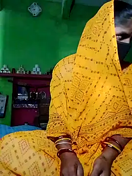 Snapshot of Cuty_seema chatting on 09/22/25, 06:26 Cuty seema online show from 09/22/25, 06:26
