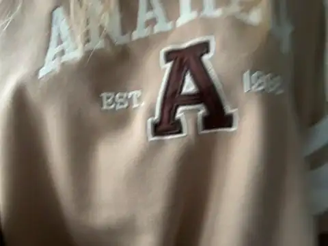 Snapshot of twoflowersshy chatting on 11/07/25, 07:19 twoflowersshy online show from 11/07/25, 07:19