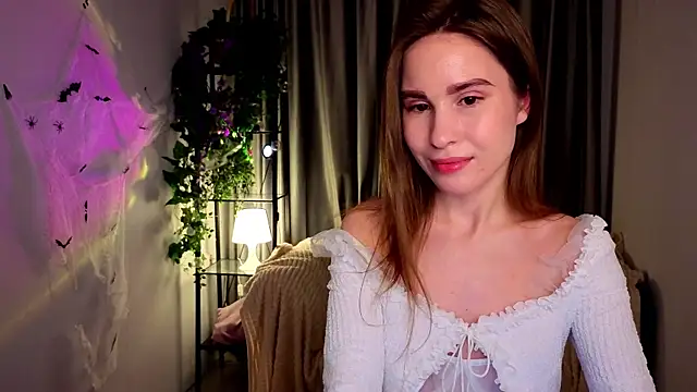 Snapshot of chatting on 11/01/25, 09:06 online show from 11/01/25, 09:06