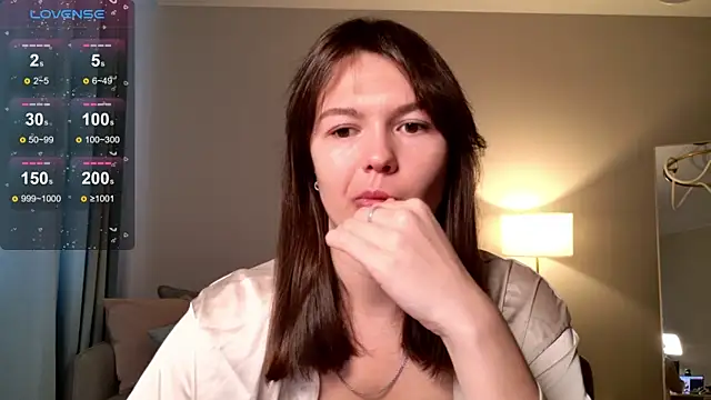 EllaCanny online show from 05/06/26, 03:46