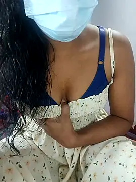 Snapshot of sexybolegirl chatting on 11/25/25, 05:13 sexybolegirl online show from 11/25/25, 05:13