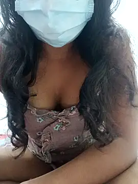 Snapshot of sexybolegirl chatting on 01/08/26, 05:26 sexybolegirl online show from 01/08/26, 05:26