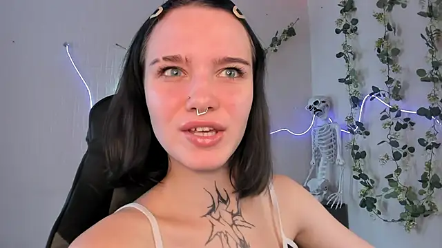 Elastikisss online show from 07/24/26, 08:45