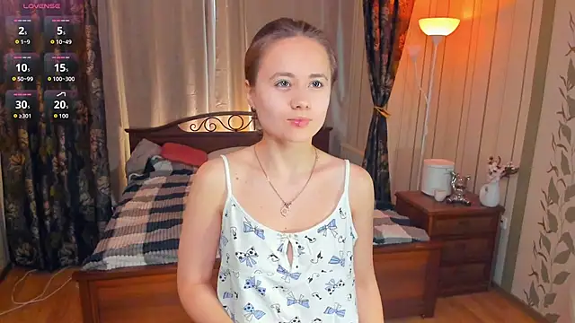 Snapshot of Crysta1Eva_ chatting on 10/19/25, 07:09 Crysta1Eva  online show from 10/19/25, 07:09