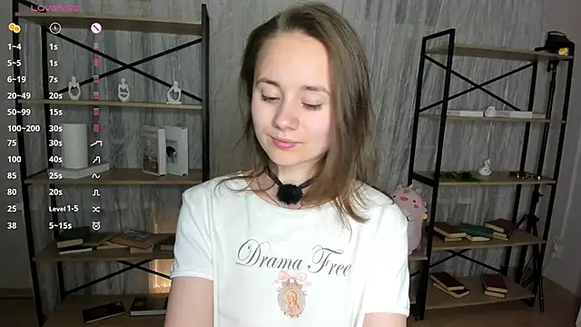 Crysta1Eva  online show from 06/06/26, 07:29