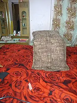 Snapshot of Sexy_Mahi69 chatting on 10/22/25, 04:29 Sexy Mahi69 online show from 10/22/25, 04:29