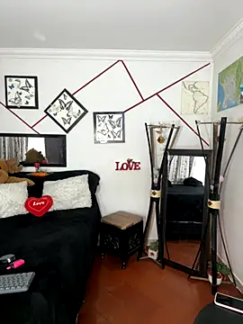 Snapshot of Violetta_afrodit chatting on 10/07/25, 12:41 Violetta afrodit online show from 10/07/25, 12:41