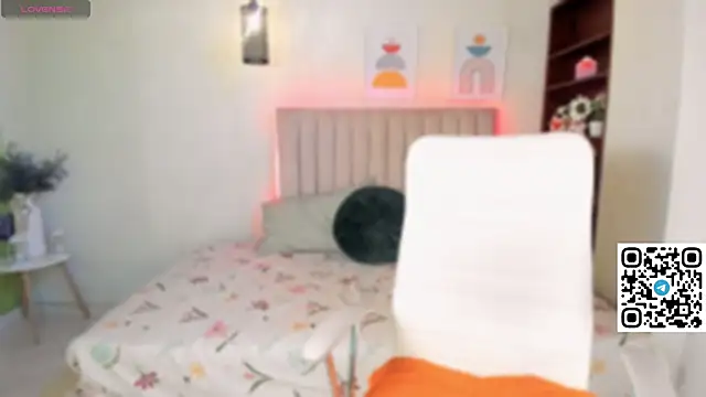 Snapshot of danika_moriii chatting on 10/03/25, 07:00 danika moriii online show from 10/03/25, 07:00