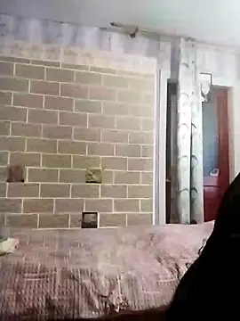 Snapshot of Ponka2011 chatting on 11/07/25, 06:24 Ponka2011 online show from 11/07/25, 06:24