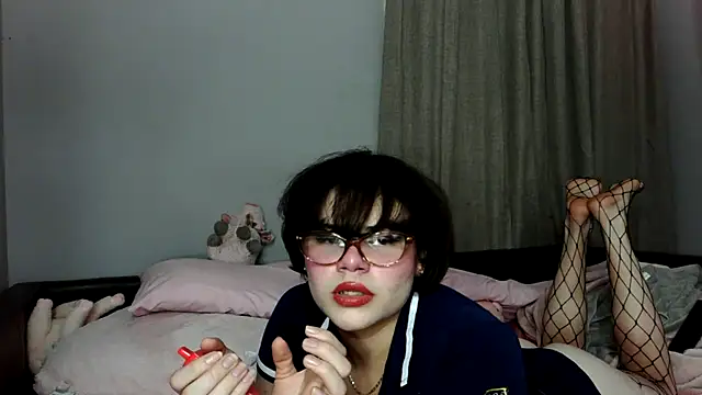 Snapshot of LunaMilav chatting on 09/26/25, 12:58 LunaMilav online show from 09/26/25, 12:58