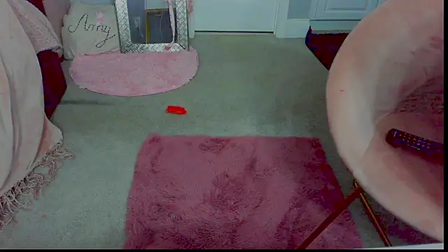 Snapshot of LunaMilav chatting on 09/29/25, 01:55 LunaMilav online show from 09/29/25, 01:55