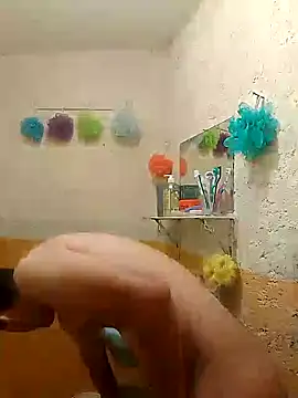 Snapshot of Riki701 chatting on 09/30/25, 12:59 Riki701 online show from 09/30/25, 12:59