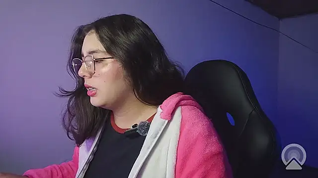 Pao Ly online show from 07/27/26, 01:07