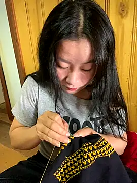 Snapshot of violet-00 chatting on 10/02/25, 01:56 violet-00 online show from 10/02/25, 01:56