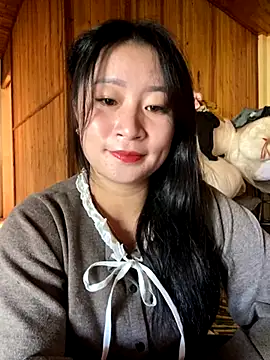 Snapshot of violet-00 chatting on 10/30/25, 01:18 violet-00 online show from 10/30/25, 01:18