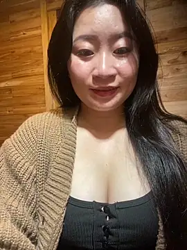 Snapshot of violet-00 chatting on 02/25/26, 01:54 violet-00 online show from 02/25/26, 01:54