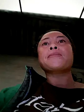 Snapshot of xuxulovezz chatting on 10/31/25, 10:38 xuxulovezz online show from 10/31/25, 10:38