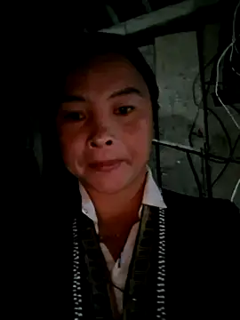 Snapshot of xuxulovezz chatting on 11/01/25, 11:01 xuxulovezz online show from 11/01/25, 11:01