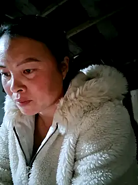 xuxulovezz online show from 04/30/26, 01:39