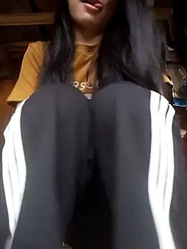 Snapshot of Suny_babyy chatting on 09/29/25, 01:22 Suny babyy online show from 09/29/25, 01:22