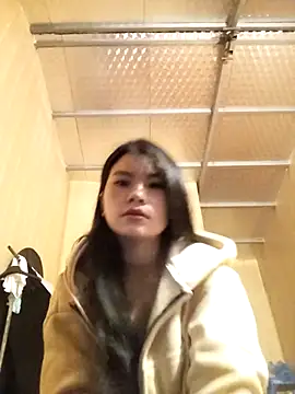 Snapshot of Suny_babyy chatting on 10/17/25, 02:59 Suny babyy online show from 10/17/25, 02:59