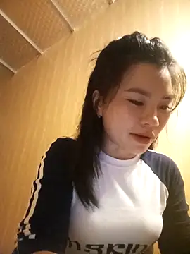 Snapshot of Suny_babyy chatting on 10/20/25, 01:55 Suny babyy online show from 10/20/25, 01:55