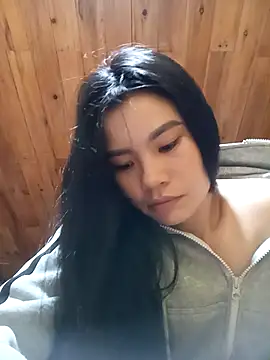 Snapshot of Suny_babyy chatting on 11/02/25, 11:23 Suny babyy online show from 11/02/25, 11:23