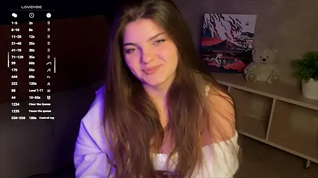 StephanieeMiller online show from 10/04/25, 01:36