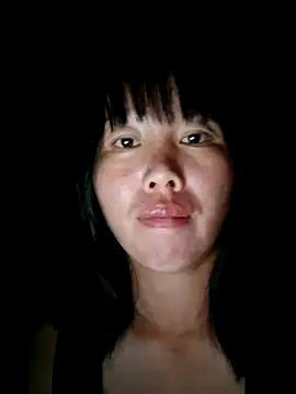 Snapshot of helenzz chatting on 10/04/25, 12:47 helenzz online show from 10/04/25, 12:47