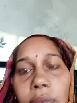 Snapshot of Rupali_ji chatting on 10/04/25, 12:14 Rupali ji online show from 10/04/25, 12:14