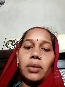 Snapshot of Rupali_ji chatting on 10/05/25, 12:25 Rupali ji online show from 10/05/25, 12:25