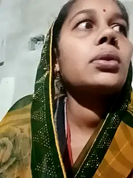 Snapshot of Rupali_ji chatting on 10/28/25, 04:31 Rupali ji online show from 10/28/25, 04:31