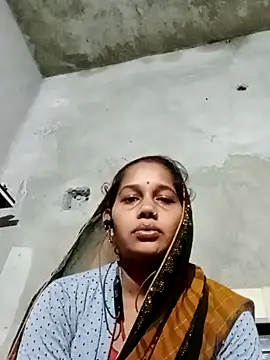 Snapshot of Rupali_ji chatting on 10/31/25, 12:50 Rupali ji online show from 10/31/25, 12:50