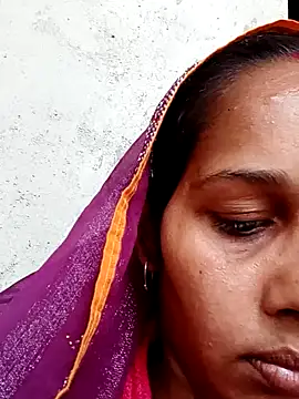 Snapshot of Rupali_ji chatting on 11/21/25, 10:47 Rupali ji online show from 11/21/25, 10:47