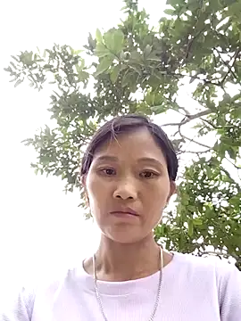 Snapshot of abigail-00 chatting on 09/25/25, 12:25 abigail-00 online show from 09/25/25, 12:25