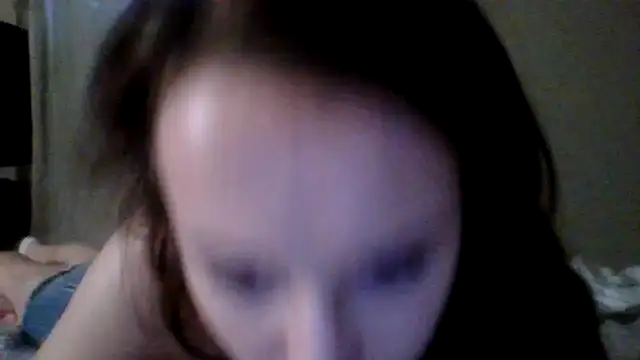 Snapshot of brunettebabexo3 chatting on 10/11/25, 04:33 brunettebabexo3 online show from 10/11/25, 04:33