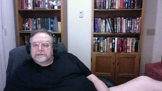 Vinyl22xh online show from 02/28/26, 01:28