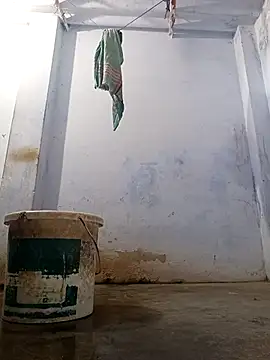 Snapshot of reya743 chatting on 10/09/25, 02:09 reya743 online show from 10/09/25, 02:09