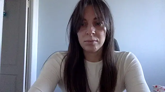 Snapshot of Myronell chatting on 10/22/25, 11:21 Myronell online show from 10/22/25, 11:21