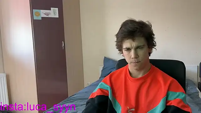 luca syn online show from 09/30/25, 05:23