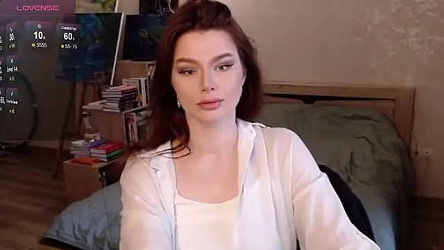 Snapshot of bbJ_one chatting on 10/21/25, 07:42 bbJ one online show from 10/21/25, 07:42