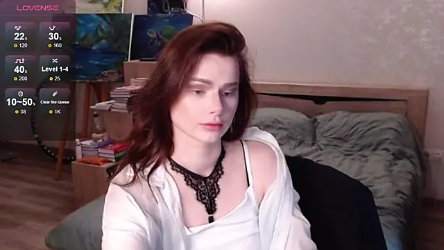 Snapshot of bbJ_one chatting on 10/29/25, 10:28 bbJ one online show from 10/29/25, 10:28