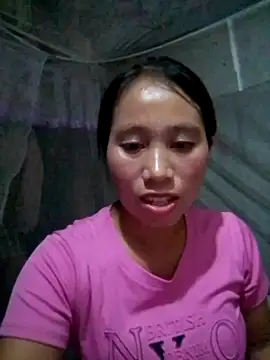 Snapshot of ruby-00 chatting on 09/23/25, 01:58 ruby-00 online show from 09/23/25, 01:58