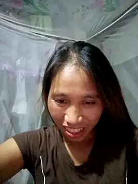 Snapshot of ruby-00 chatting on 10/16/25, 10:49 ruby-00 online show from 10/16/25, 10:49