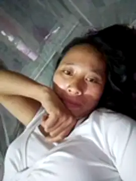 Snapshot of ruby-00 chatting on 10/28/25, 03:14 ruby-00 online show from 10/28/25, 03:14