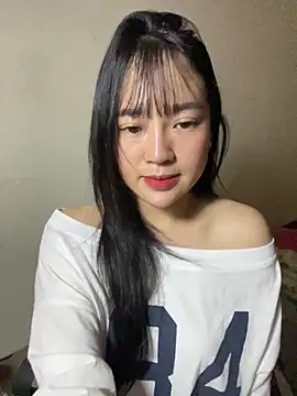 Be xinh online show from 10/31/25, 03:13