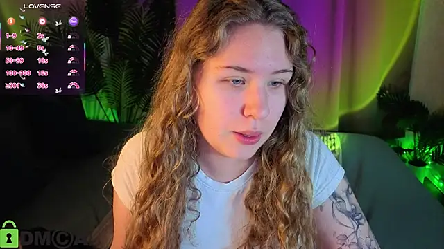 Elsie Cutties online show from 05/25/26, 01:00