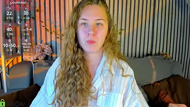 Elsie Cutties online show from 06/18/26, 01:06